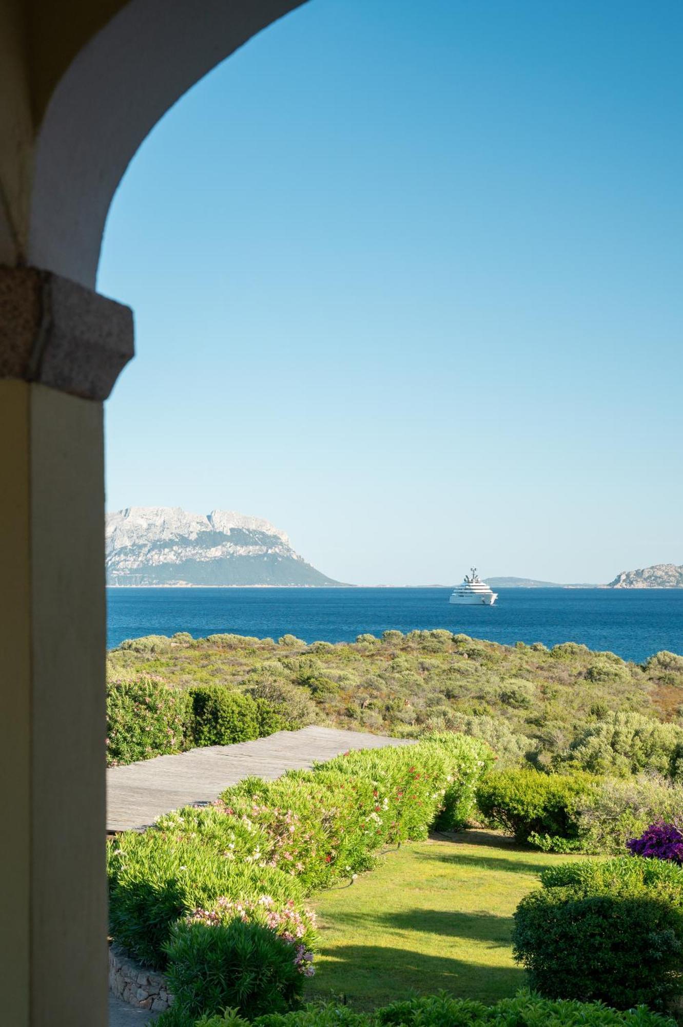 Spiaggia Bianca Pedra Rosa - Your House In Sardinia Golfo Aranci Exterior photo